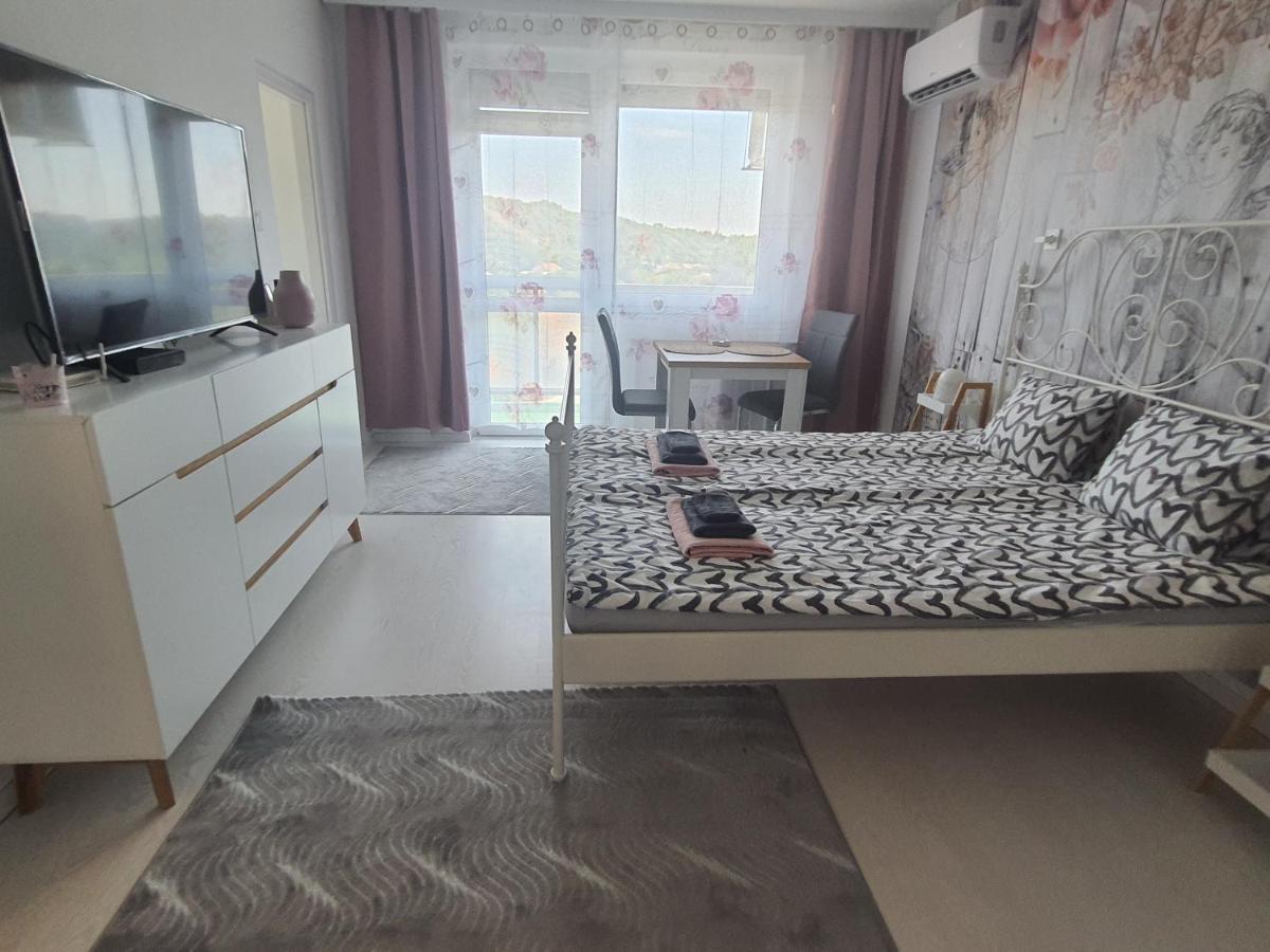 Hegyalja Apartman Miskolc Exteriör bild